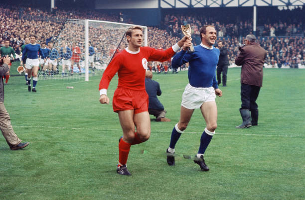 俗的战术执 俗的战术执