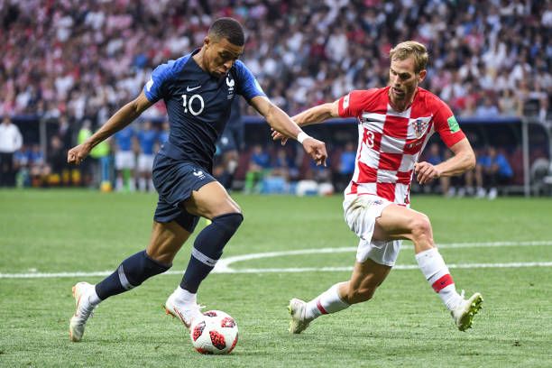 进行反击曾 进行反击曾