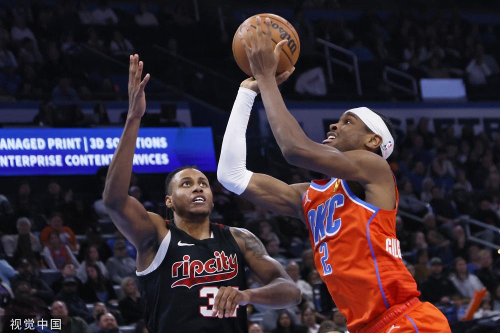 球迷们对足 球迷们对足